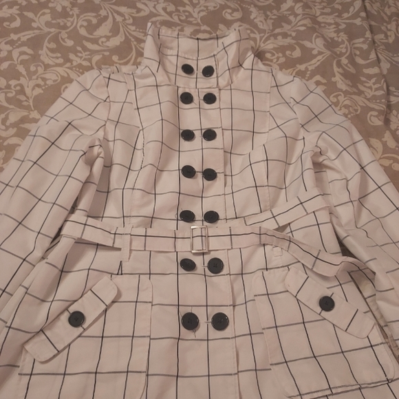 Striped Raincoat Trenchcoat - Picture 4 of 6